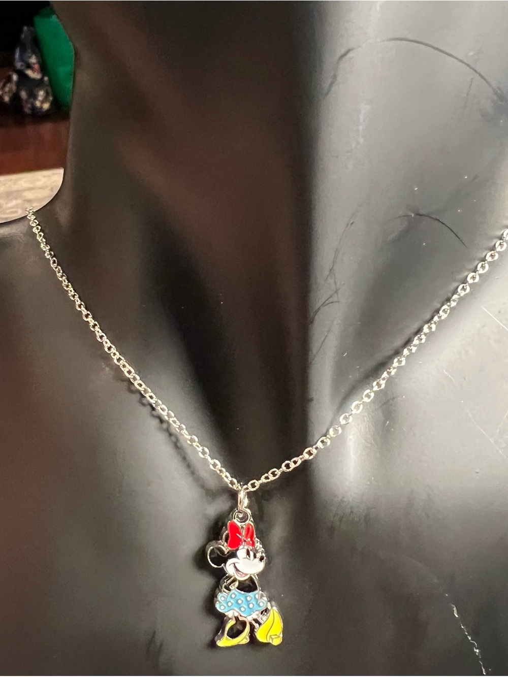 Disney New Minnie Mouse Enamel Pendant Charm Necklace - Silver Chain 18”